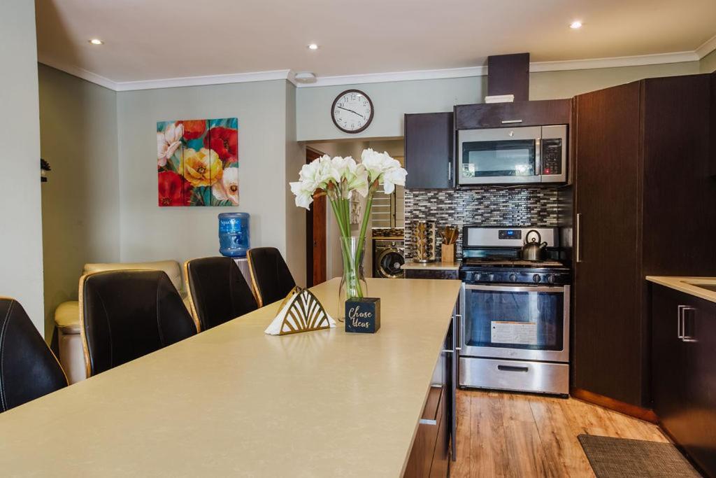 Platinum Cawa Apartments Nadi Buitenkant foto