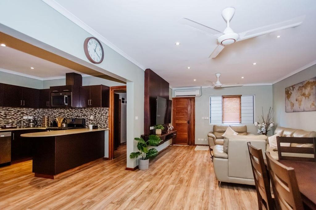 Platinum Cawa Apartments Nadi Buitenkant foto